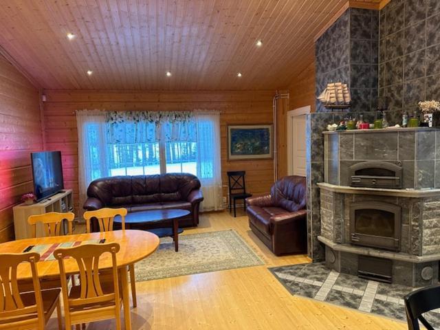 Ahola Villa Karstula Eksteriør bilde
